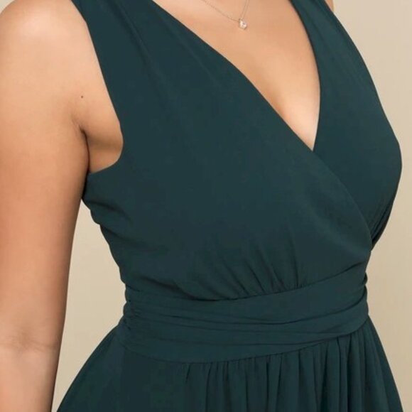Lulus Thoughts of Hue Emerald Green Surplice Maxi Dress Medium New with tags NWT - Picture 8 of 11